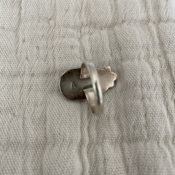 SOLD Vintage Turquoise Ring - Picture 4 of 4